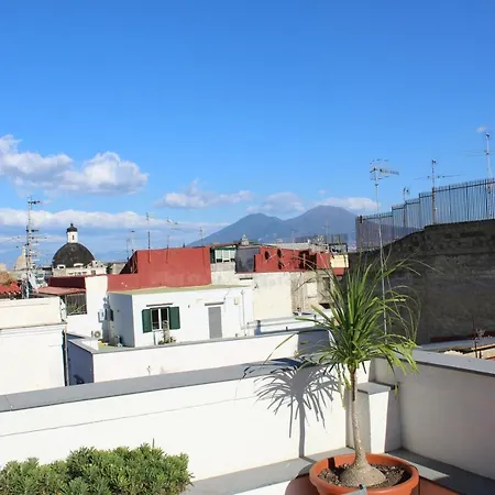 Gregorius Diamerisma Panoramic Terrace * Neapel